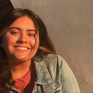 Meet your Posher, Jimena